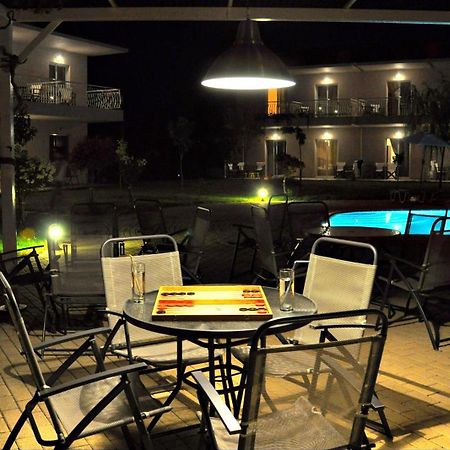 Dafnes Rooms Fourka Luaran gambar