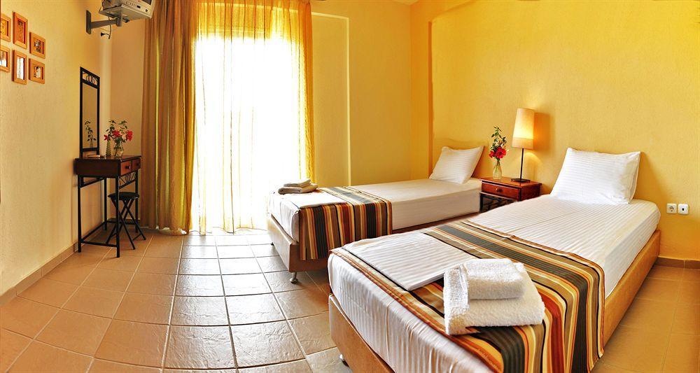Dafnes Rooms Fourka Luaran gambar