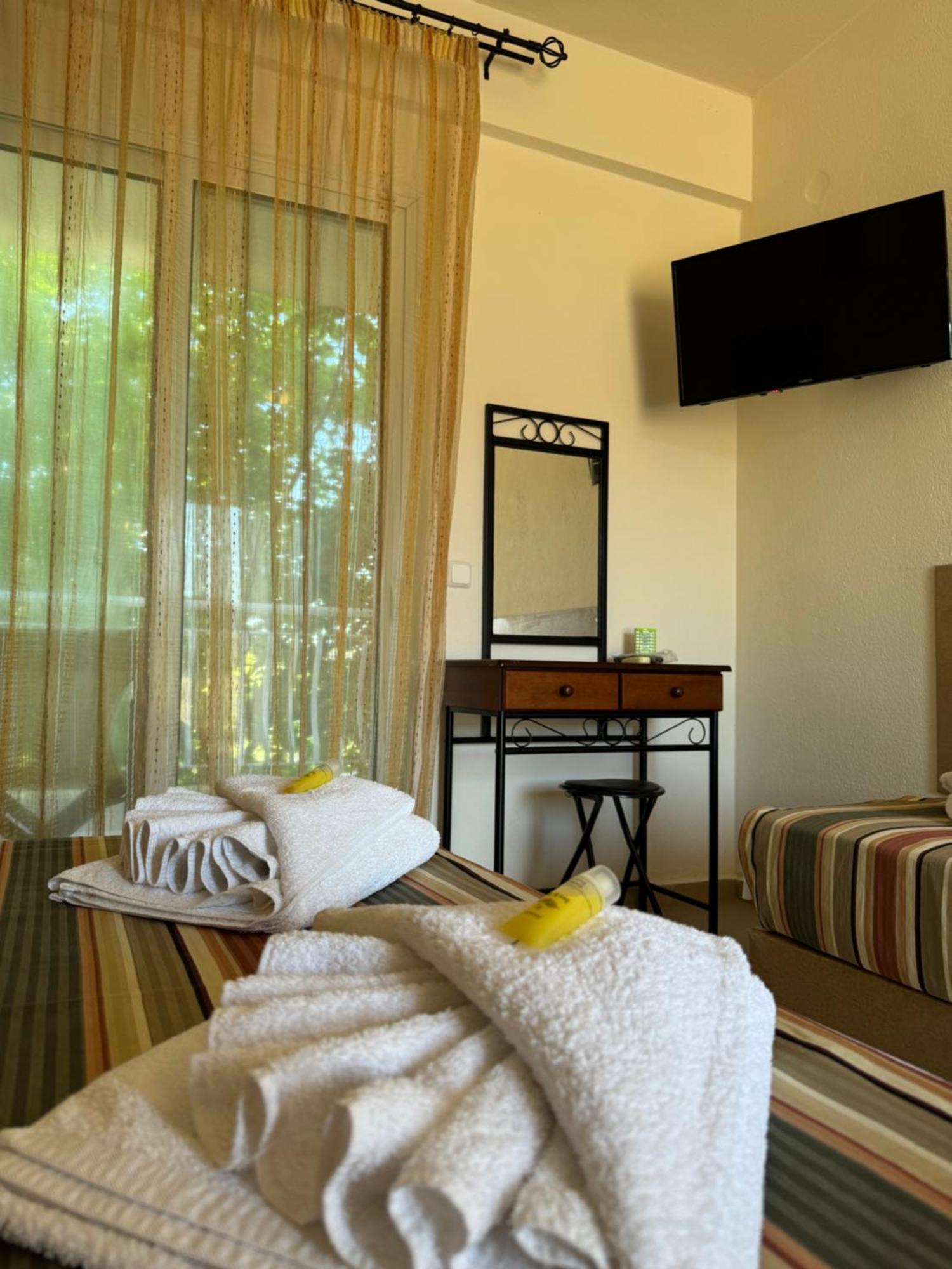 Dafnes Rooms Fourka Luaran gambar