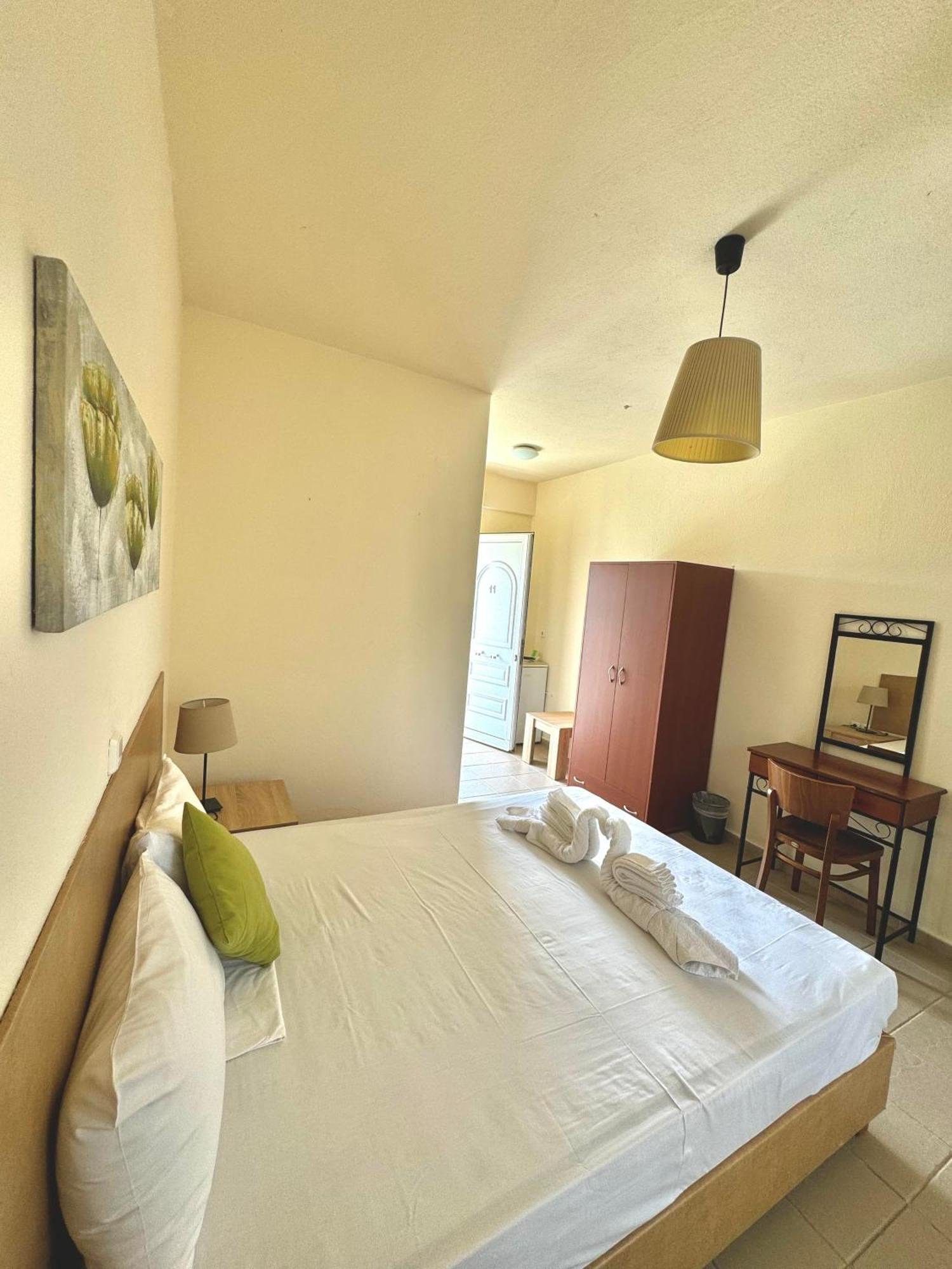 Dafnes Rooms Fourka Luaran gambar